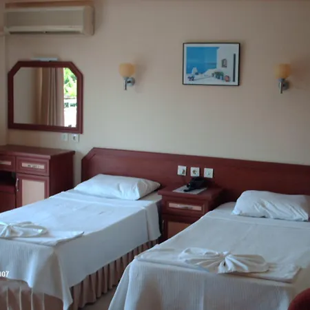 Aparthotel Sunrise 3*